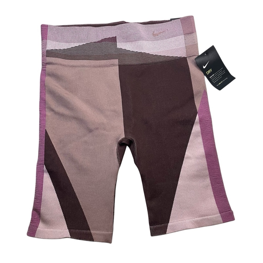 The Nike Sculpt Tight Fit Color Block Biker Shorts 8” Length Size XL NWT